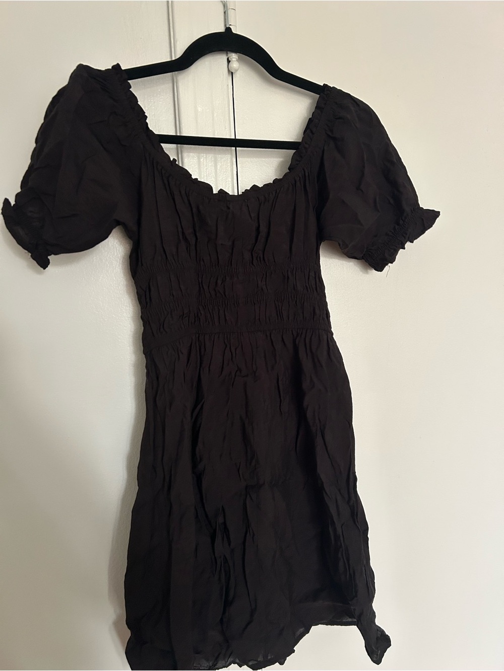 H&M Black Smocked Puff Sleeve Mini Dress - Picture 4 of 4